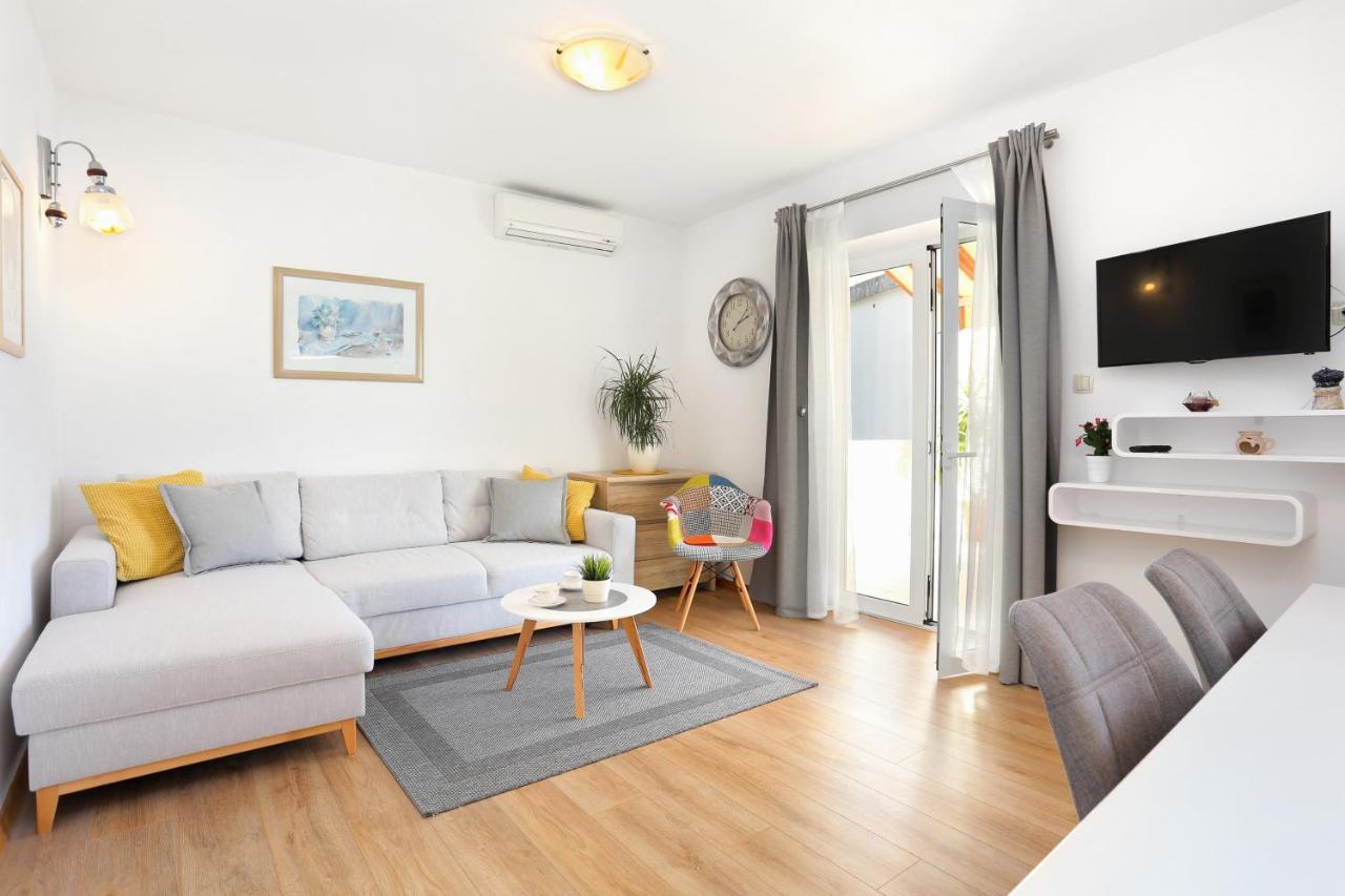 Apartments By The Sea Podgora, Makarska - 2594 Εξωτερικό φωτογραφία