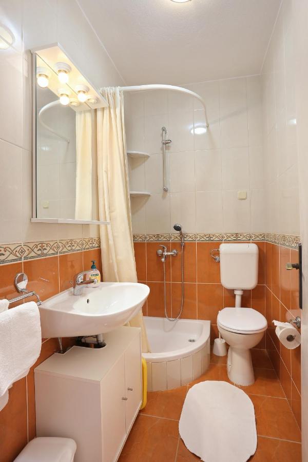 Apartments By The Sea Podgora, Makarska - 2594 Εξωτερικό φωτογραφία